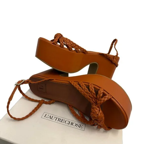 L'Autre Chose Brown Block Heels